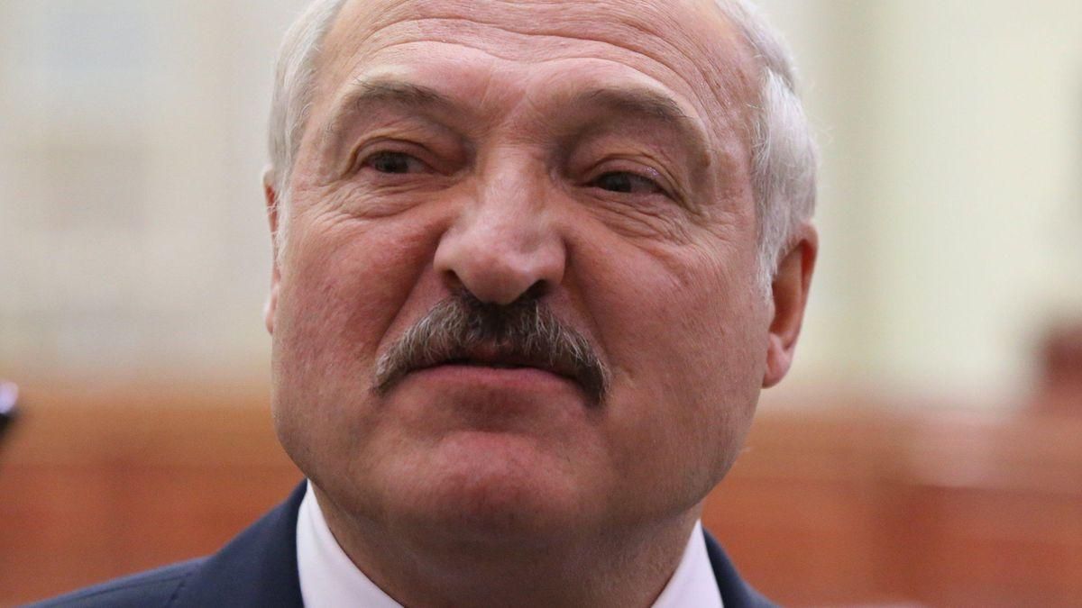 Лукашенко погрожує бомбардувальниками із ядерною зброєю – про які літаки мовиться - 24 Канал