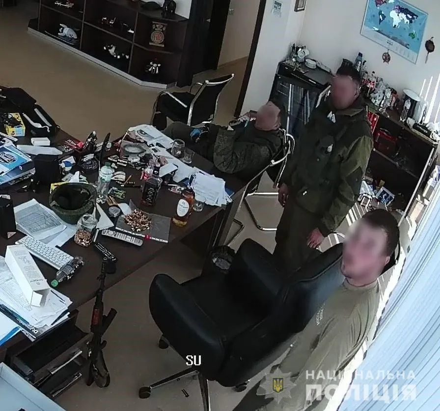 Установили личность оккупанта, который выстрелами в спину расстрелял мужчин в Мечте Киевской области