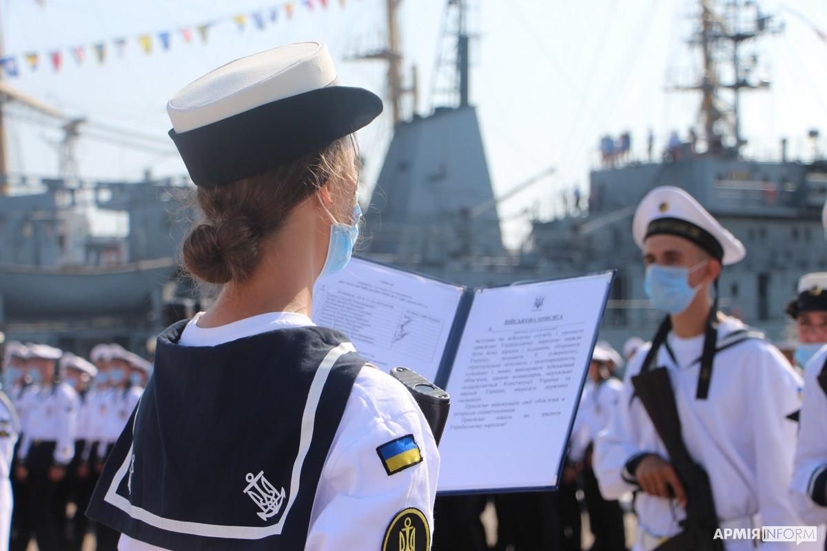 Кабмин разрешил морякам выезжать за границу во время войны – какие условия Кабмин разрешил морякам выезжать за границу во время войны – какие условия