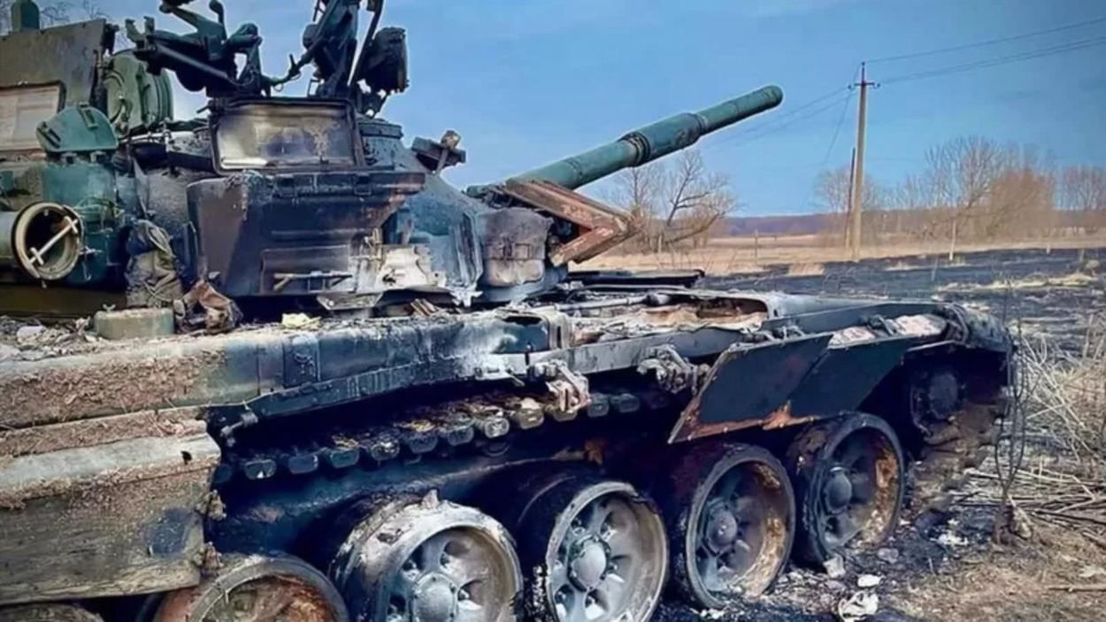 Потери России в войне - в ВСУ показали видео уничтожение российского танка - 24 Канал Потери России в войне - в ВСУ показали видео уничтожение российского танка - 24 Канал