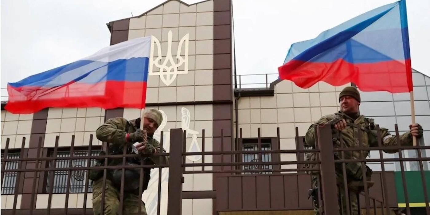 Кремль продовжує насаджувати на окупованих територіях України свої партії