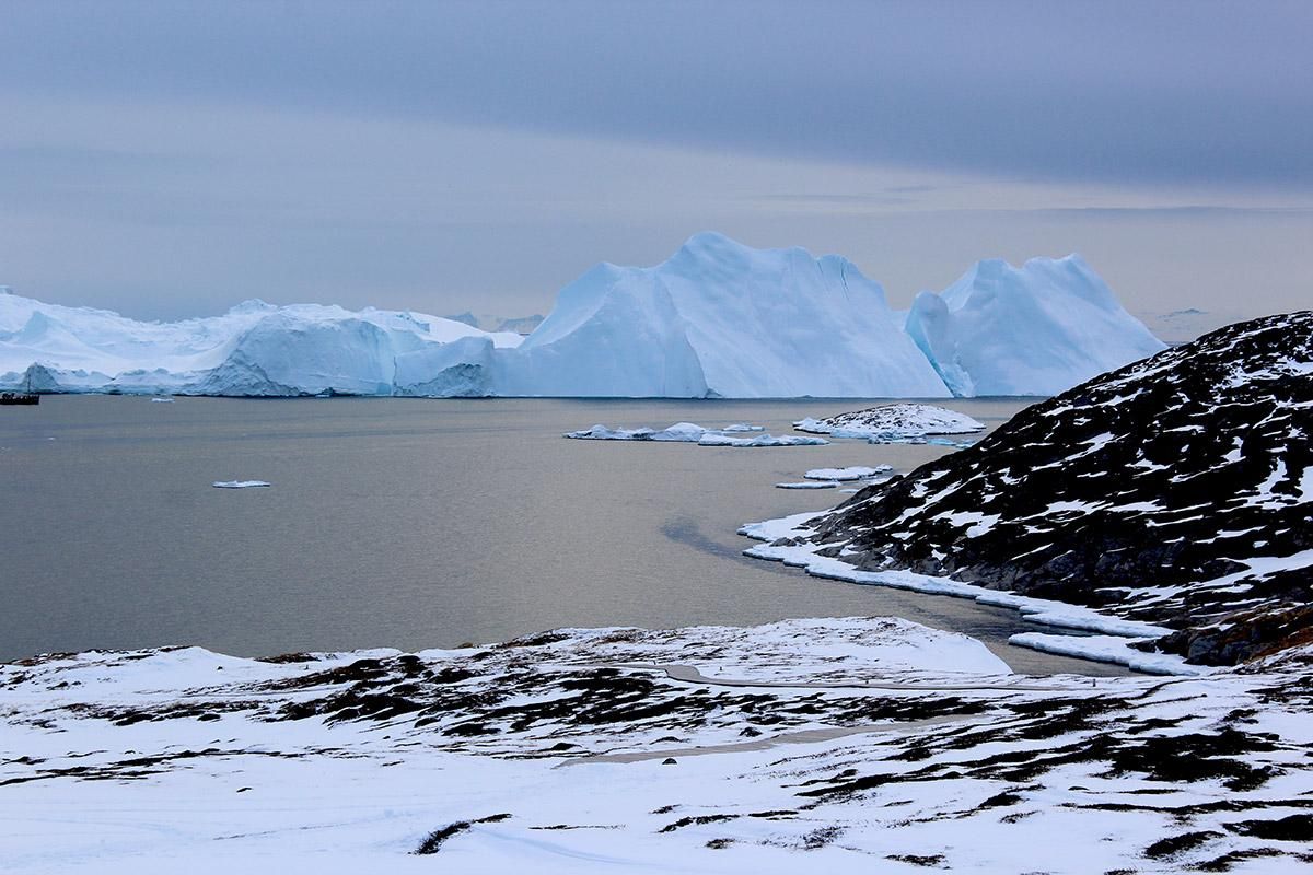 Ледниковая шапка Гренландии неустанно тает