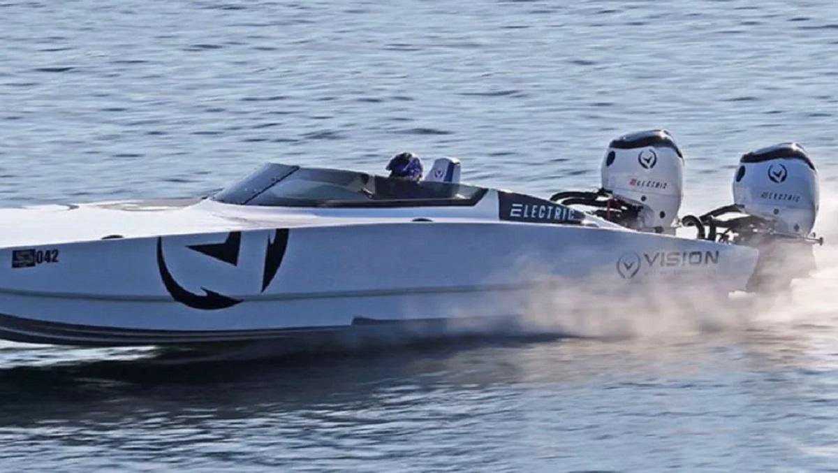 Електричний човен Vision Marine Technologies Електричний човен Vision Marine Technologies