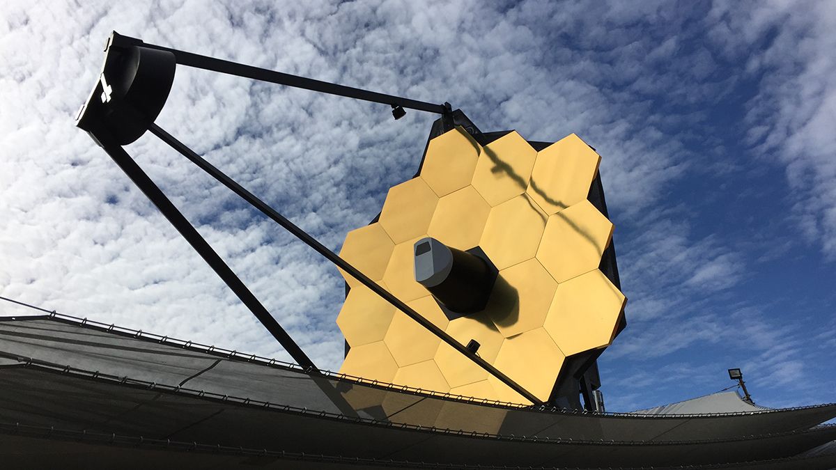 Смотрите первую фотографию далекой экзопланеты, сделанной Джеймсом Веббом - Техно Смотрите первую фотографию далекой экзопланеты, сделанной Джеймсом Веббом - Техно