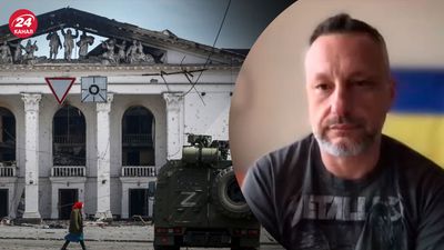 Там уже дещо відбувається, – Андрющенко розповів про паркан довкола драмтеатру Маріуполя