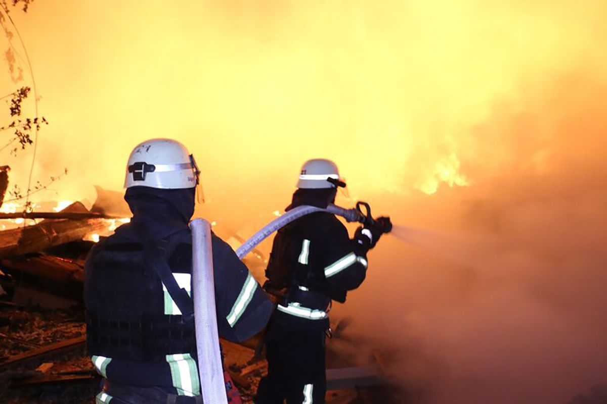 Пожежа у ресторанному комплексі у Харкові Пожежа у ресторанному комплексі у Харкові