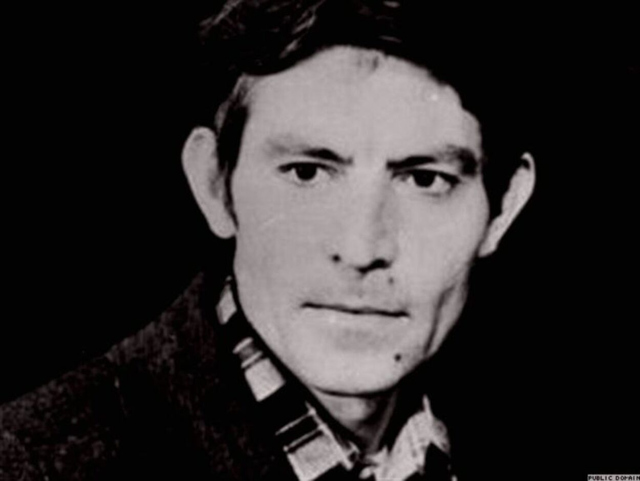 Василь Стус - якими були життя та останні дні незламного дисидента - 24 Канал Василь Стус - якими були життя та останні дні незламного дисидента - 24 Канал