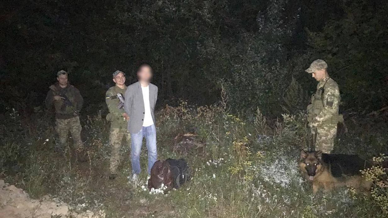 На Закарпатье поймали уклониста, который через горы бежал в Словакию - Новости Украины - 24 Канал
