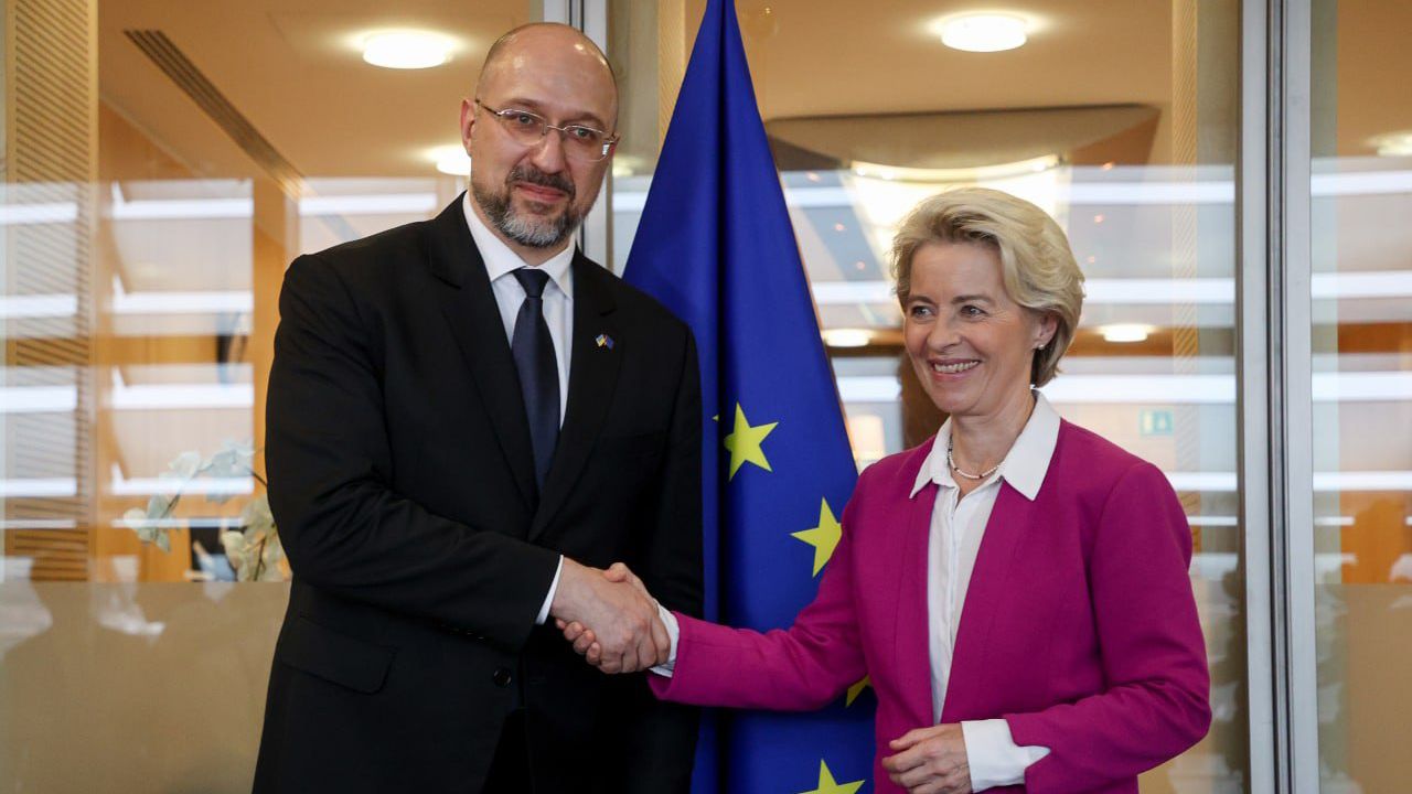 Шмигаль встретился с фон дер Ляен и обсудил членство Украины в ЕС - 24 Канал Шмигаль встретился с фон дер Ляен и обсудил членство Украины в ЕС - 24 Канал