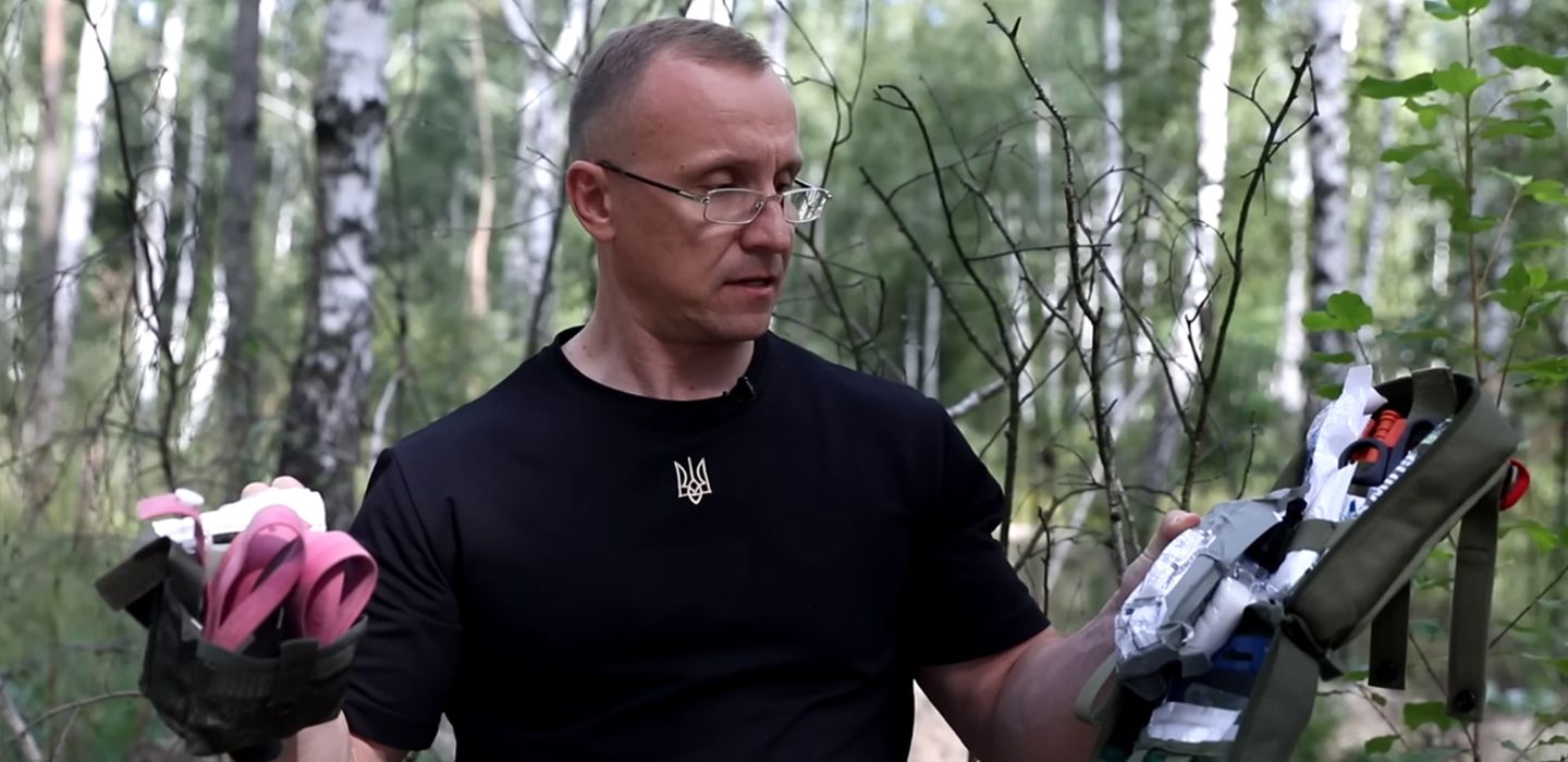 50-летние носилки и аптечки, которые никого не спасут: Небитов о находках на позициях россиян 50-летние носилки и аптечки, которые никого не спасут: Небитов о находках на позициях россиян