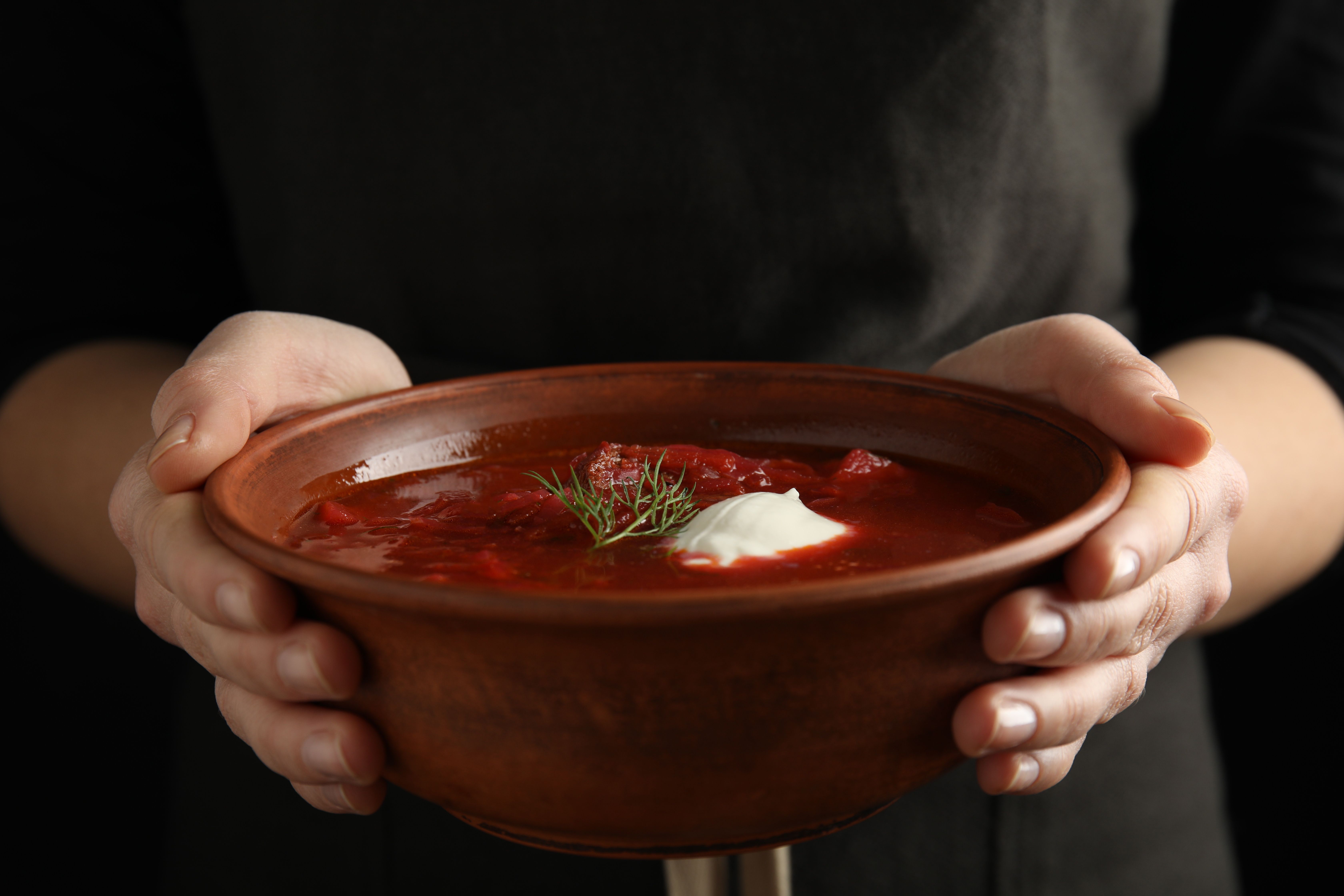Борщ с секретным ингредиентом – блюдо, которое придется по вкусу всей семье