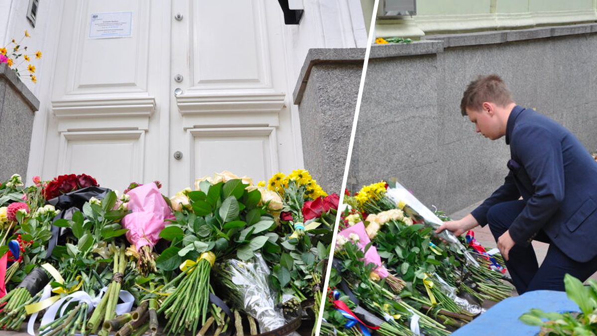 Українці несуть квіти до посольства Британії Українці несуть квіти до посольства Британії