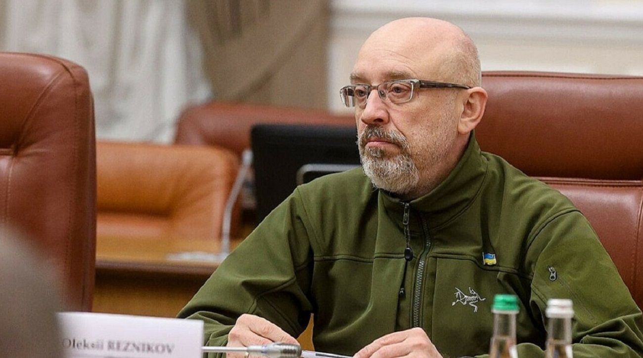 Будут ли пересматривать решение о выезде заграницу для мужчин Будут ли пересматривать решение о выезде заграницу для мужчин