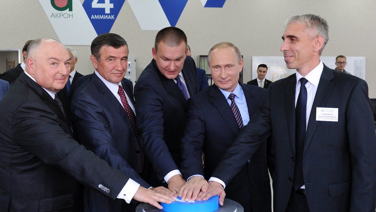 Соратник Порошенка Фуксман лобіював зняття санкцій з російського олігарха, – Haaretz Соратник Порошенка Фуксман лобіював зняття санкцій з російського олігарха, – Haaretz