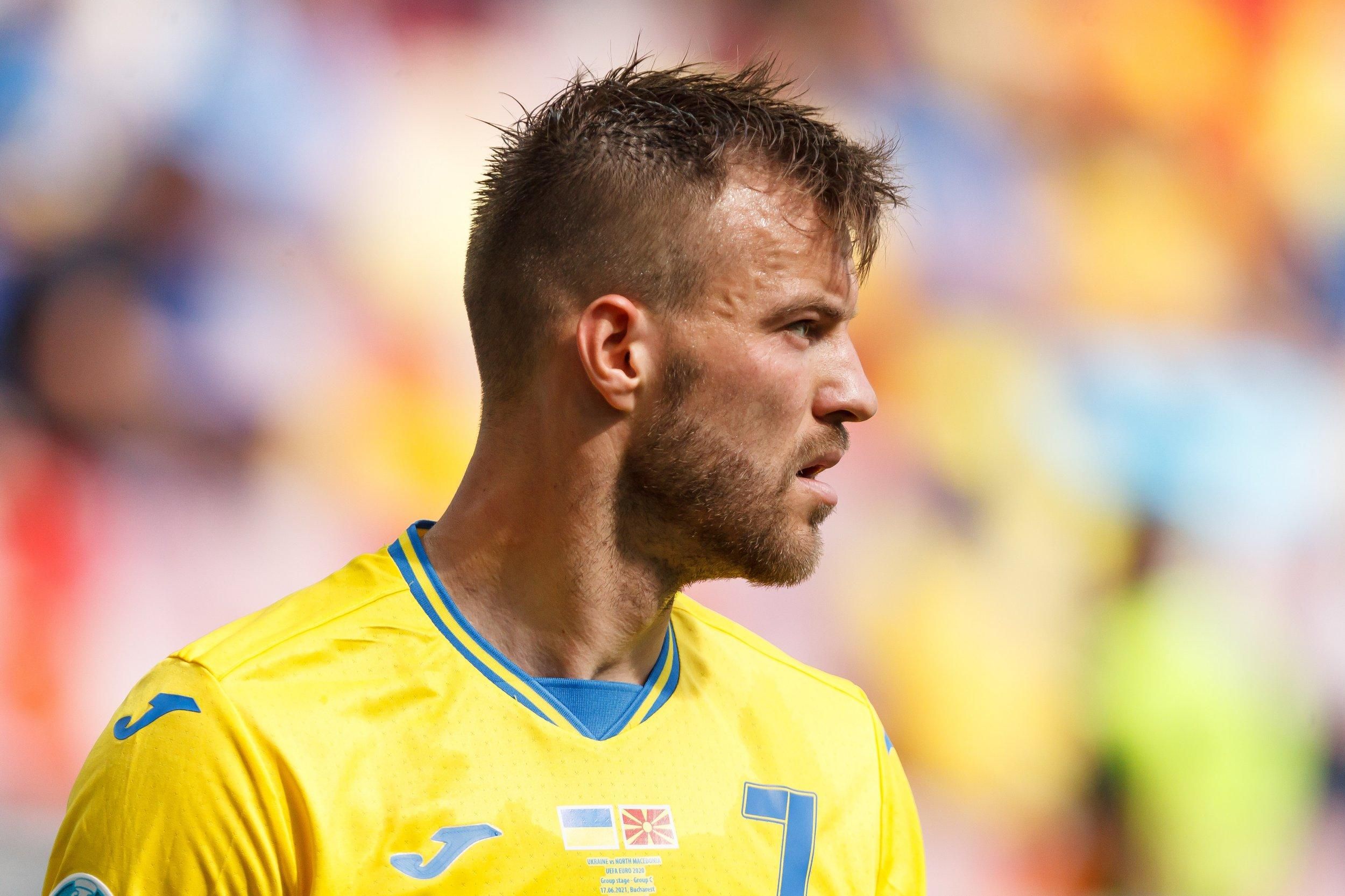 Можно уничтожить трибуны, но не мечту, – Ярмоленко стал голосом стадиона в Чернигове
