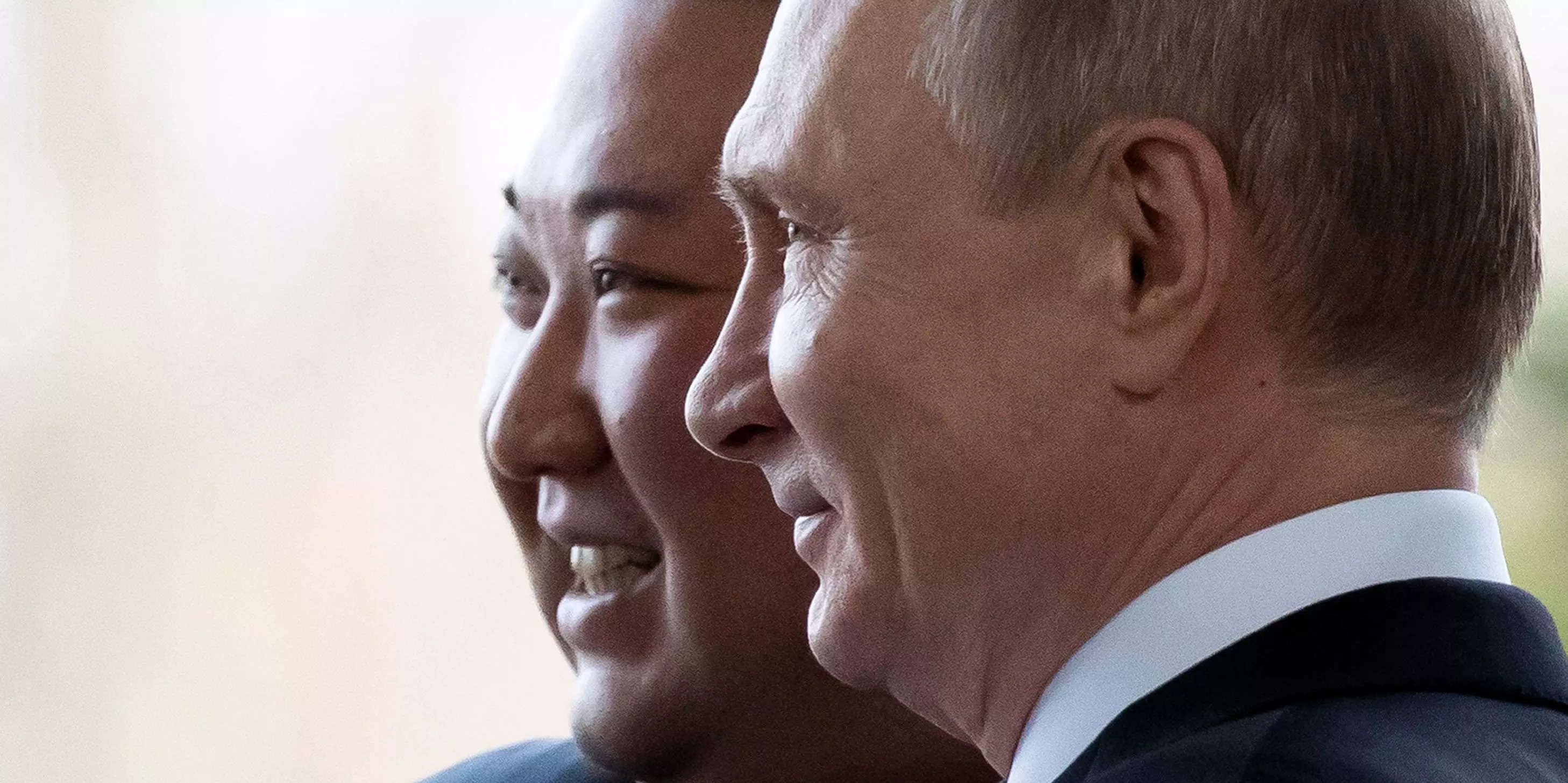 Росія купує зброю у держав, що перебувають під санкціями – розвідка Росія купує зброю у держав, що перебувають під санкціями – розвідка