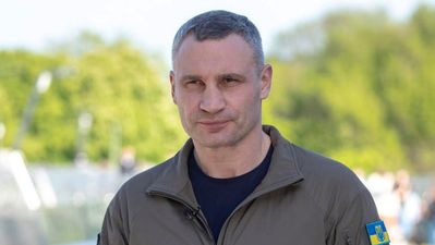 Київ допоможе громадам області у відбудові після звірств російських варварів, – Віталій Кличко