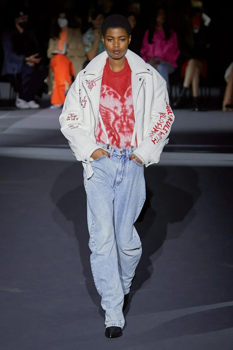 Трендові джинси на осінь 2022 Трендові джинси на осінь 2022