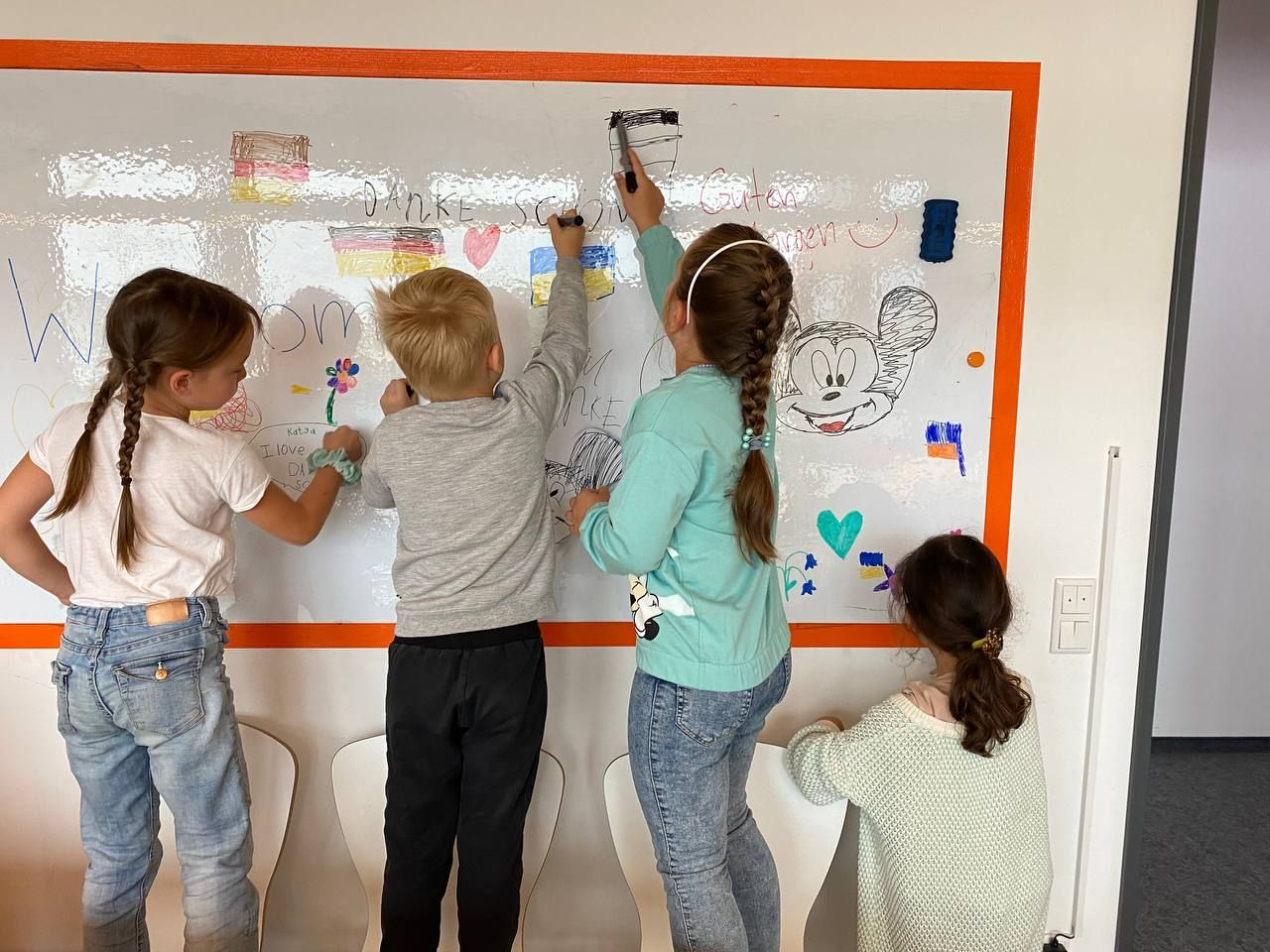 Образование за границей - Сколько украинских детей пошли в школы Польши, Чехии и Германии - Образование Образование за границей - Сколько украинских детей пошли в школы Польши, Чехии и Германии - Образование