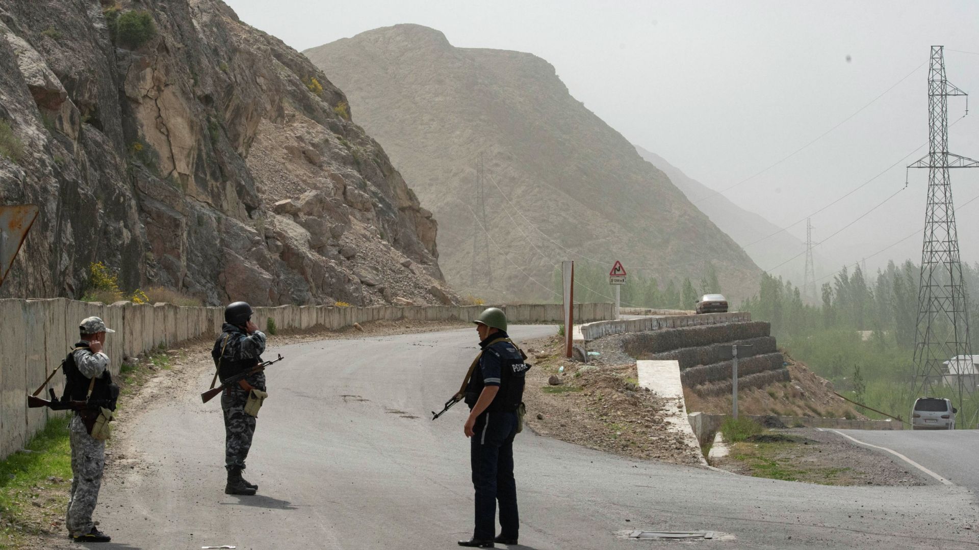 На границе Кыргызстана и Таджикистана произошли обстрелы
