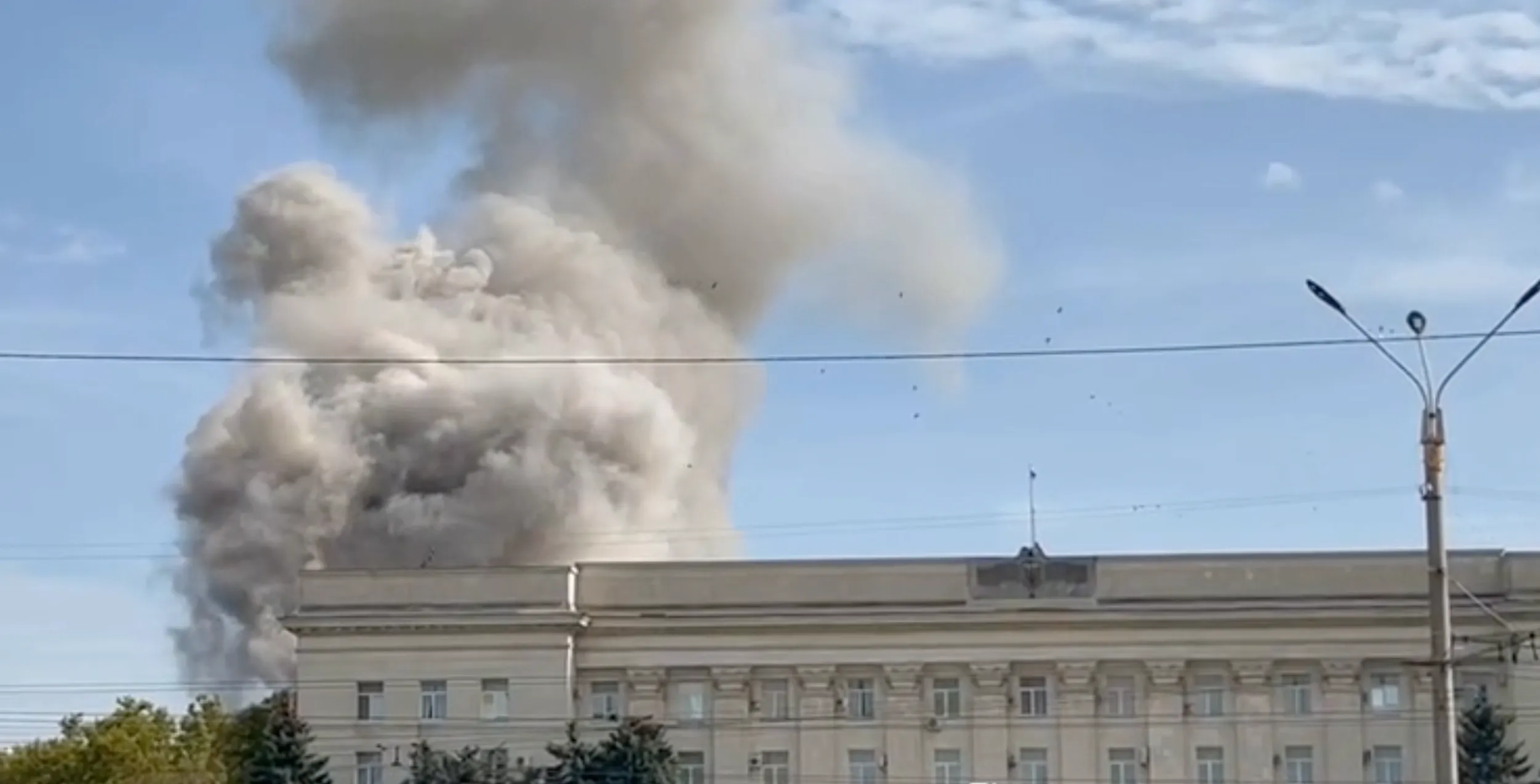 Наслідки вибуху в окупованому Херсоні Наслідки вибуху в окупованому Херсоні