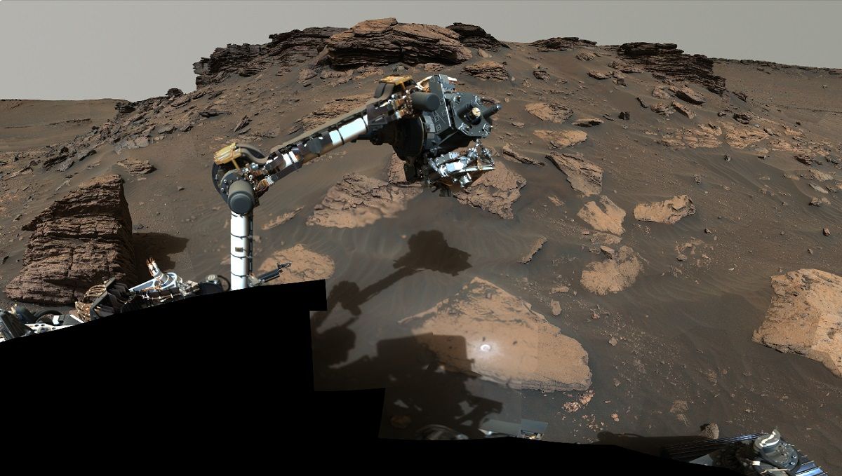 Марсохід Perseverance на Марсі Марсохід Perseverance на Марсі