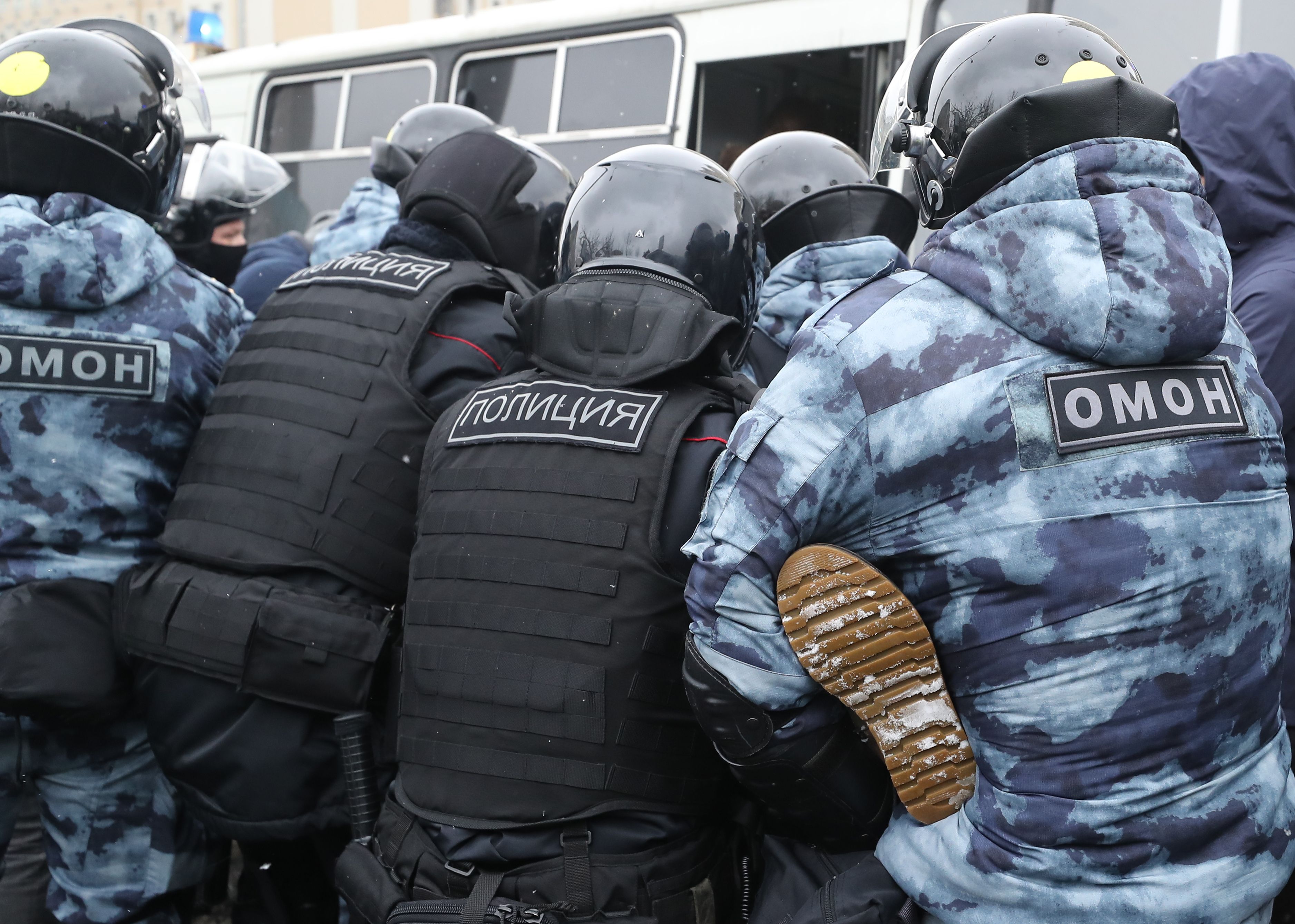 У Маріуполі заарештували підлітків, які співали Гімн України