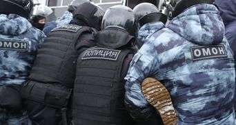 "Не хочу в тюрму": у Маріуполі заарештували підлітків, які співали Гімн України – шокуюче відео