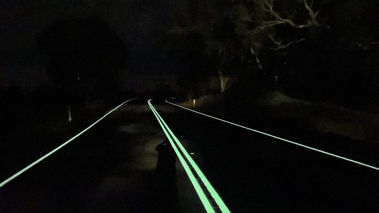Фотолюмінесцентну розмітку тестують на дорозі в Австралії