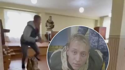 В Іркутській області чоловік влаштував стрілянину у військкоматі: воєнком потрапив у реанімацію