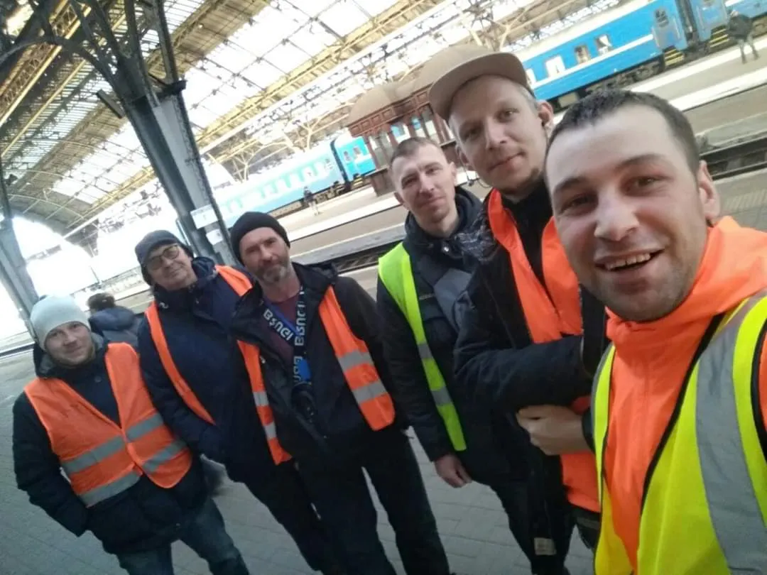 Олександр волонтерив на вокзалі Олександр волонтерив на вокзалі