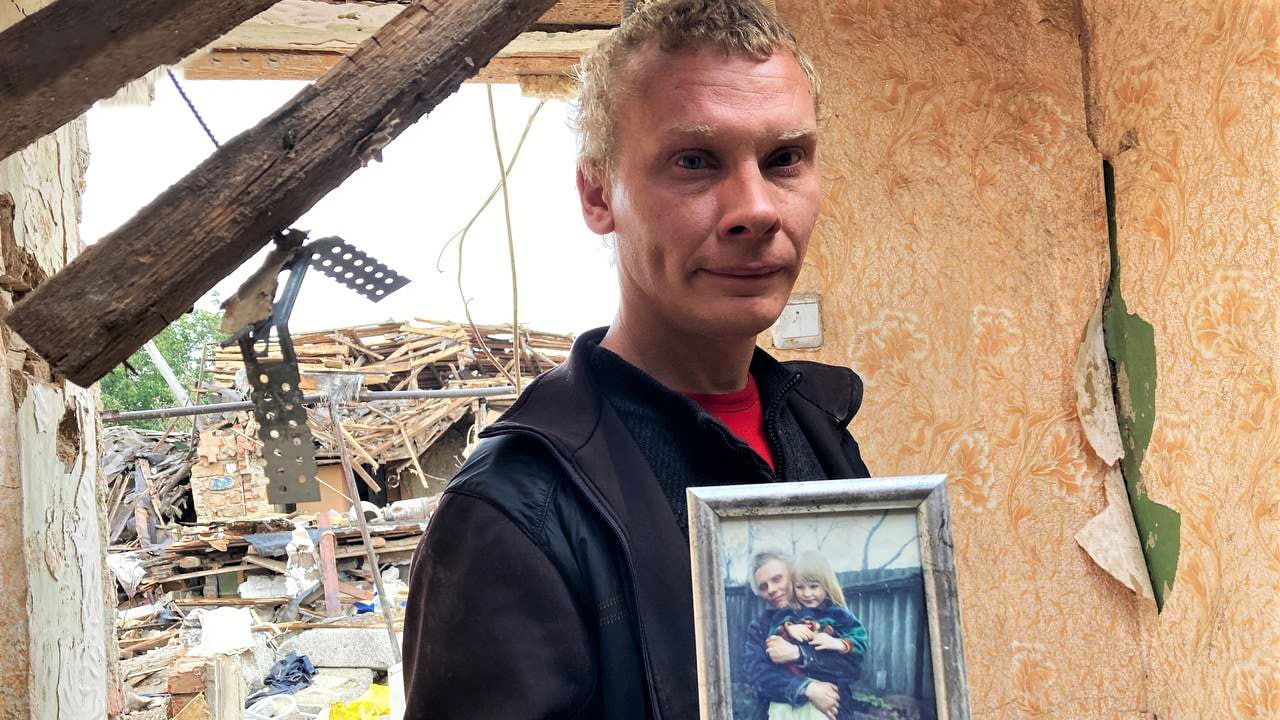 Окупанти обстріляли Первомайськ – фото загиблої дівчини Окупанти обстріляли Первомайськ – фото загиблої дівчини