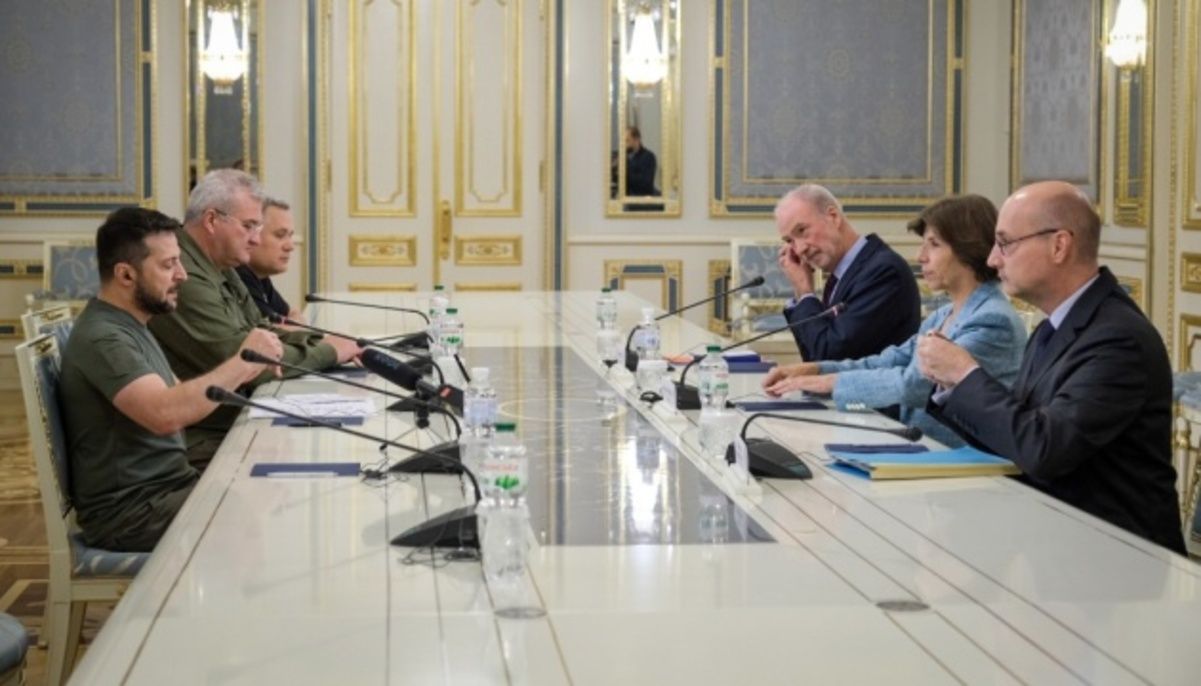 Ожидаем четкой реакции на псевдореферендумы: Зеленский встретился с главой МИД Франции