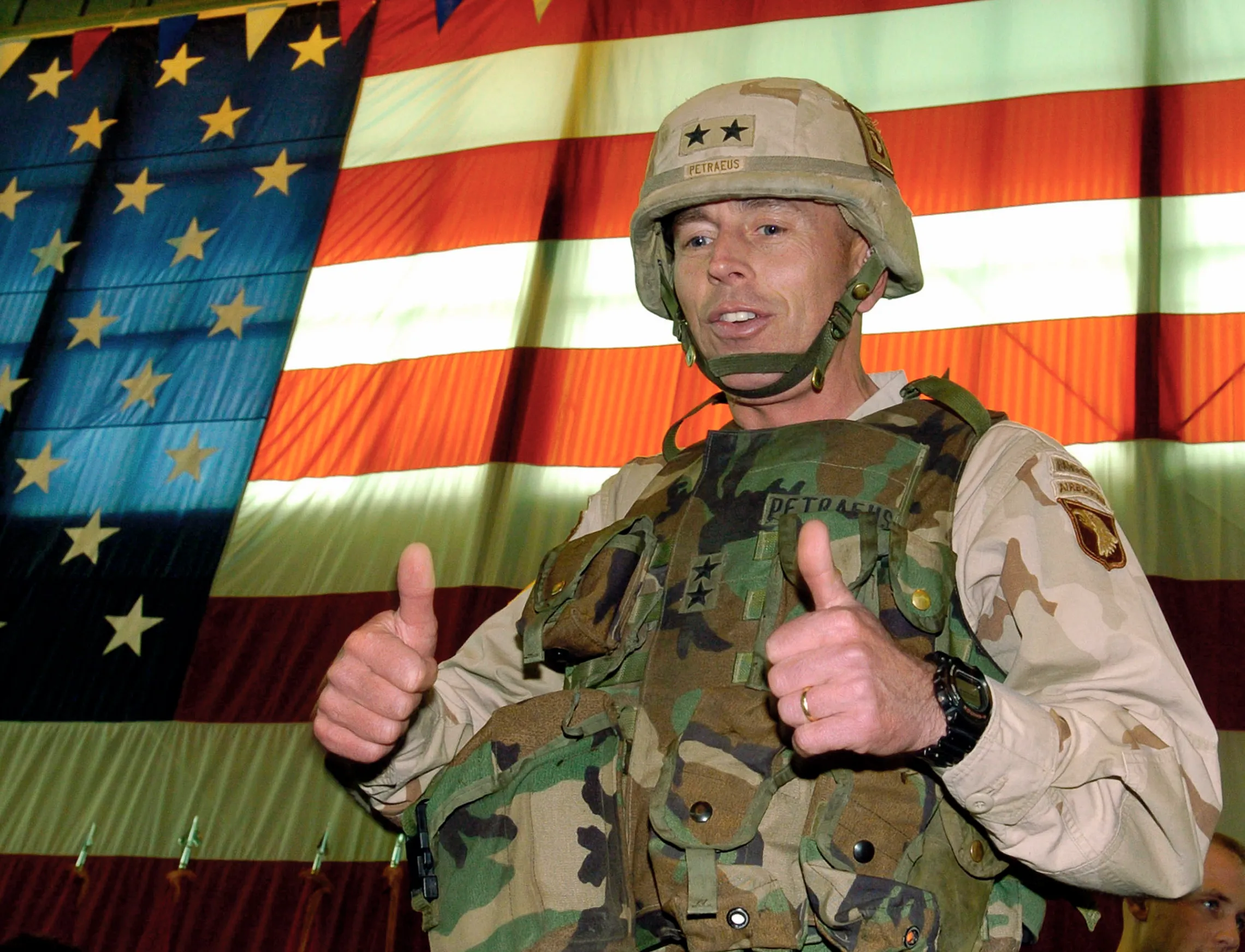 девід петреус девід петреус