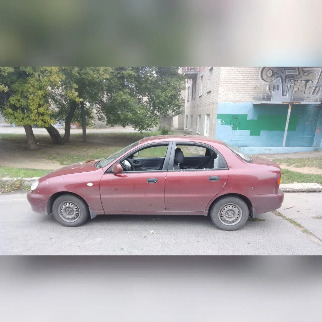 взорванная в Мелитополе машина коллаборантки взорванная в Мелитополе машина коллаборантки