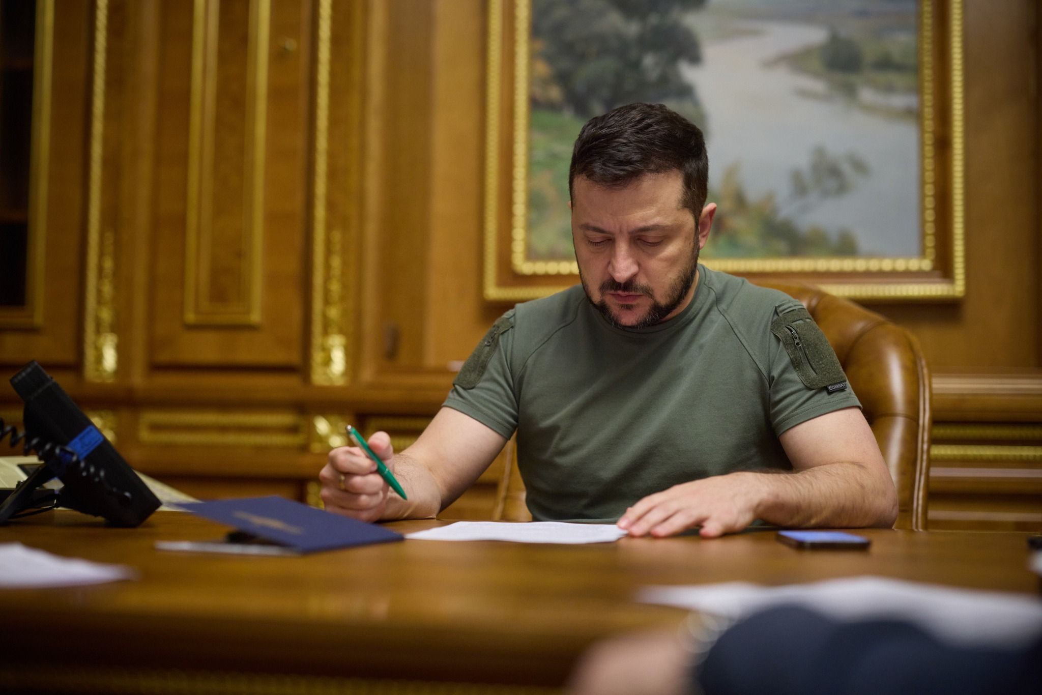 Зеленский сегодня провел заседание Ставки Главнокомандующего - Новости Украины - 24 Канал Зеленский сегодня провел заседание Ставки Главнокомандующего - Новости Украины - 24 Канал