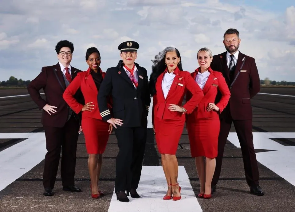 Уніформа VIRGIN ATLANTIC Уніформа VIRGIN ATLANTIC