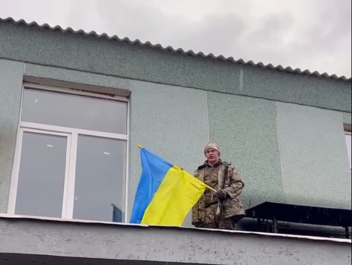 Нацгвардійці звільнили Золоту Балку: там вже майорить український прапор - 24 Канал