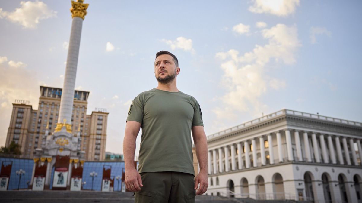 Владимир Зеленский 6 октября 2022 года записал обращение к украинцам Владимир Зеленский 6 октября 2022 года записал обращение к украинцам