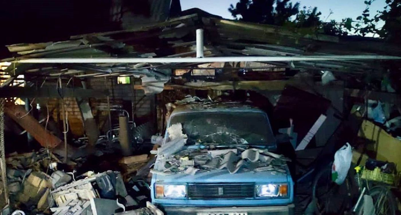 Обстрел Днепропетровщины - россияне ударили по Никопольщине, есть разрушения Обстрел Днепропетровщины - россияне ударили по Никопольщине, есть разрушения