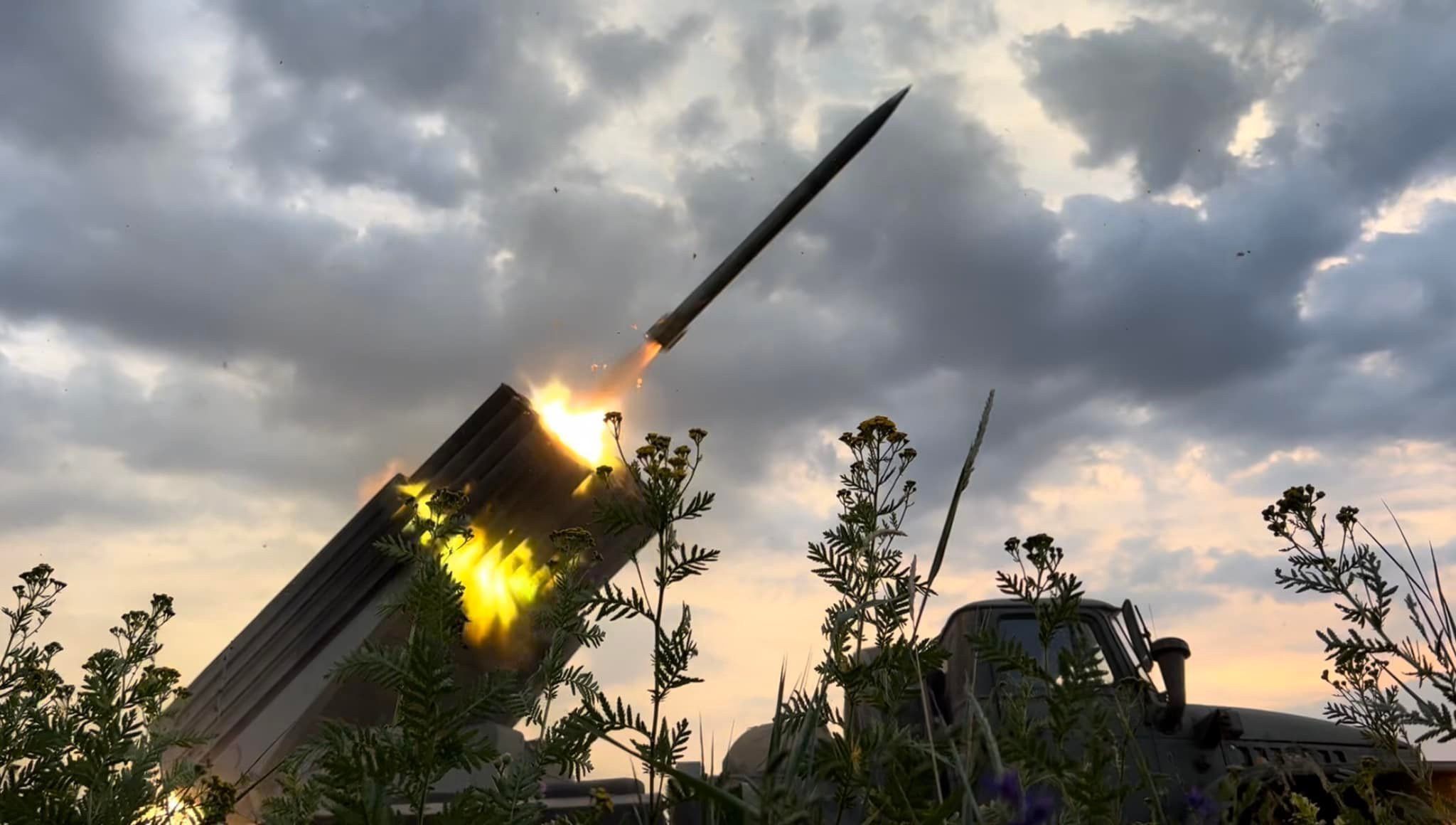 На Півдні українські захисники знищили до 30 окупантів і ворожу ППО На Півдні українські захисники знищили до 30 окупантів і ворожу ППО