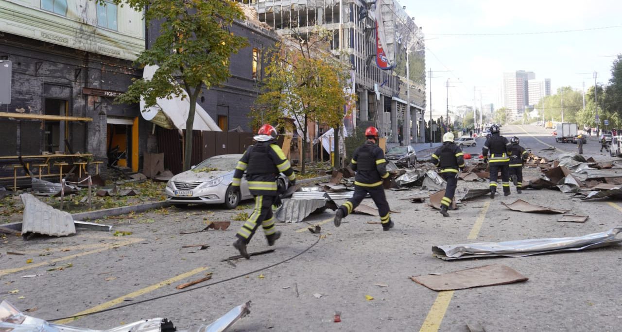 Наслідки обстрілу Києва Наслідки обстрілу Києва