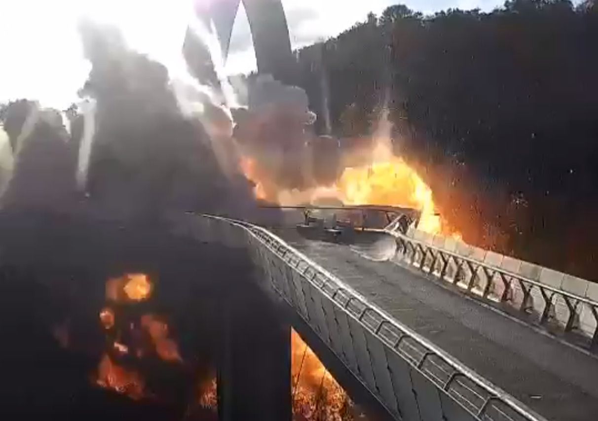 Обстріл Києва - постраждала будівля Консультативної місії ЄС Обстріл Києва - постраждала будівля Консультативної місії ЄС