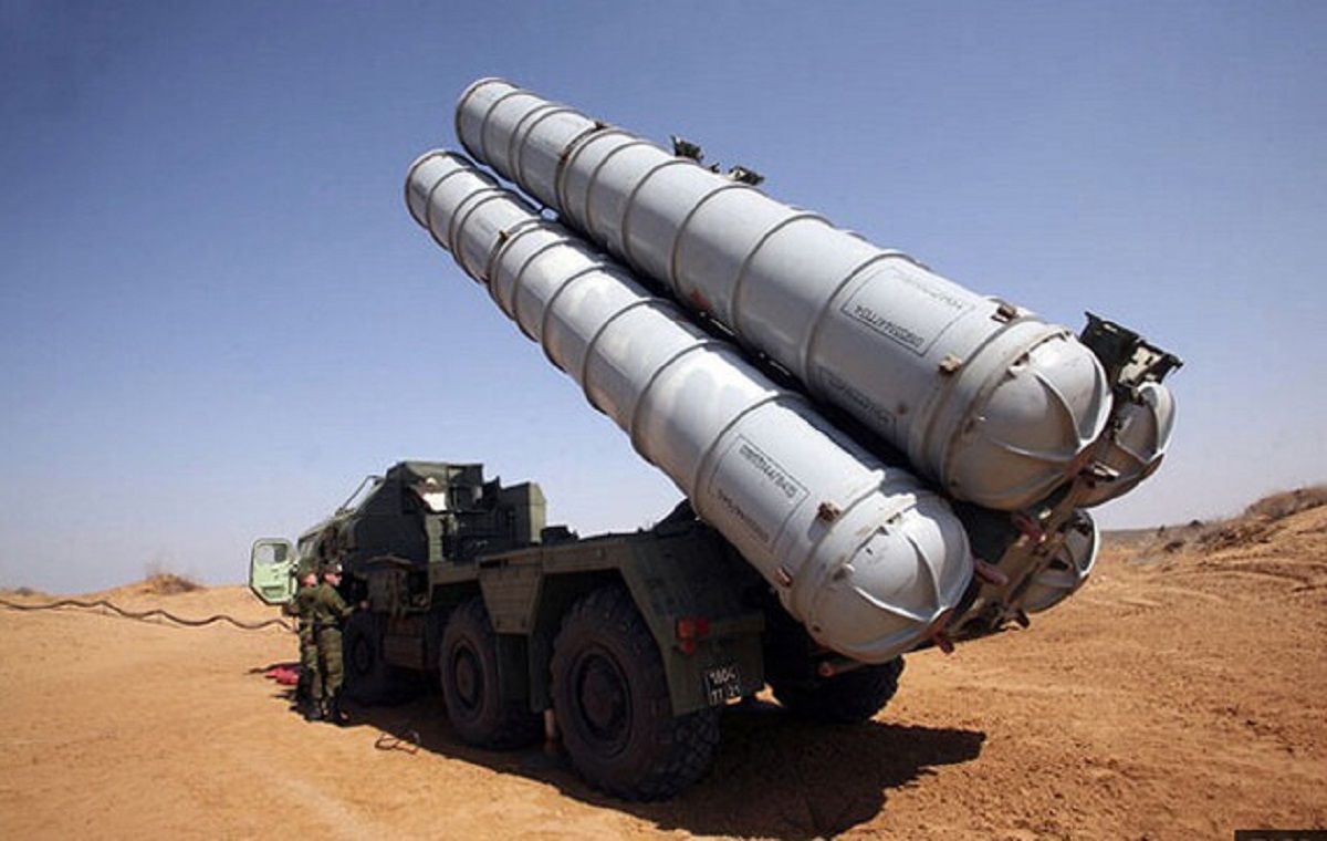 Окупанти випустили до 7 ракет С-300 по Запоріжжю й передмістях