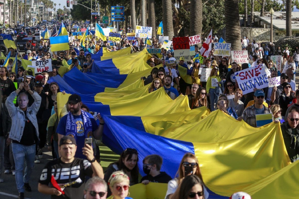 14 жовтня - до Дня захисників у 50 закордонних містах проведуть мітинги 14 жовтня - до Дня захисників у 50 закордонних містах проведуть мітинги