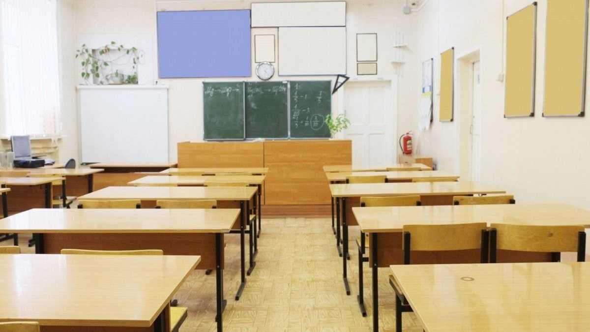 Навчання в Україні - скільки шкіл та садочків повернули з окупації - 24 канал - Освіта