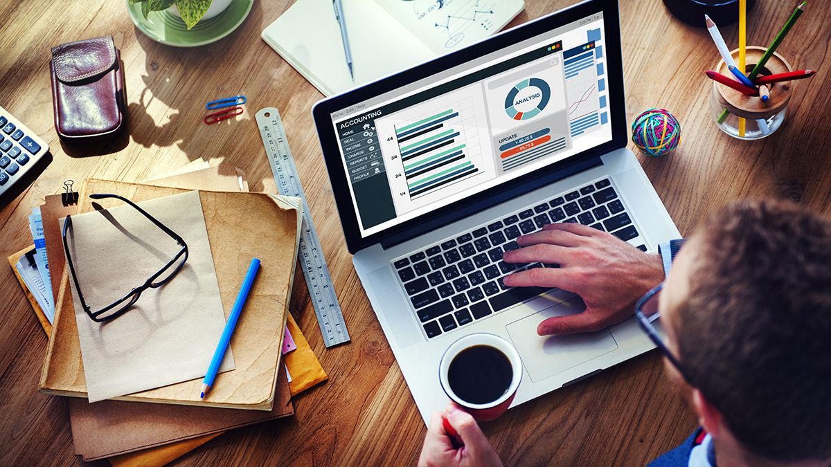 Бізнес-фронт: три шляхи, які обирають українські компанії Бізнес-фронт: три шляхи, які обирають українські компанії