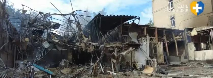 Обстрелянный рынок в Купянске Обстрелянный рынок в Купянске