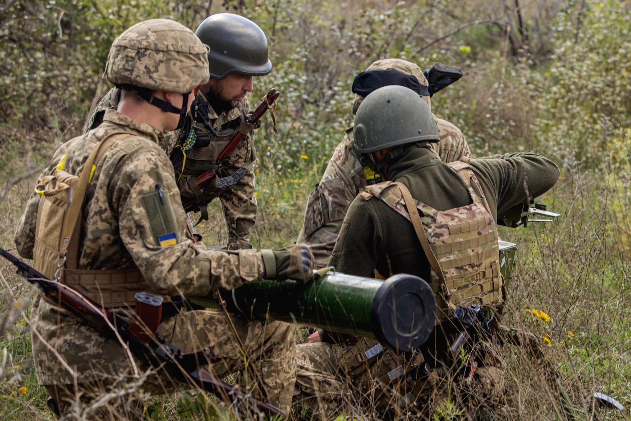 Успіхи ЗСУ на Луганщині – наші бійці знищили склад БК і 7 об'єктів ППО