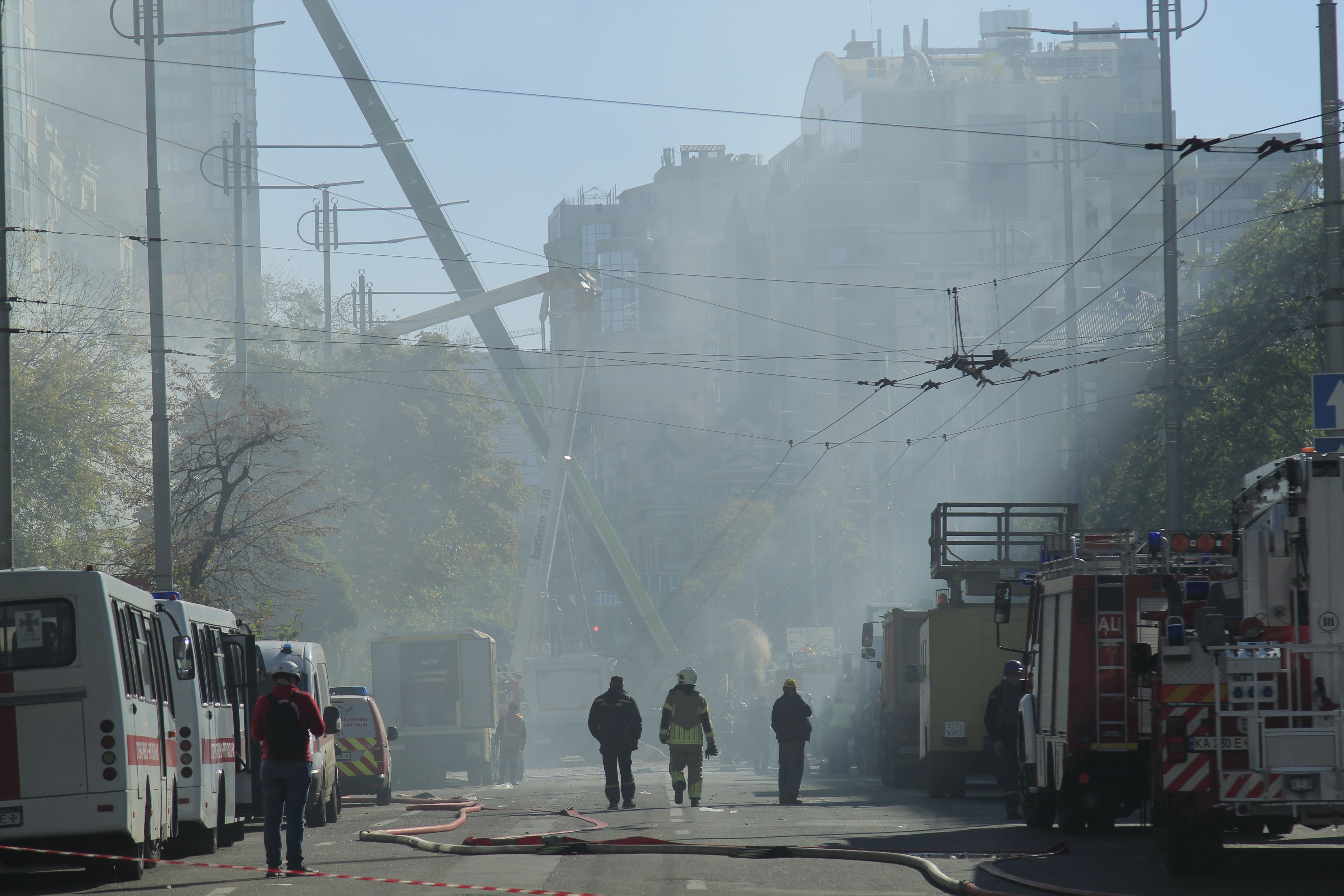 Дроны-камикадзе атаковали центральную часть Киева: первые фото последствий - 24 Канал